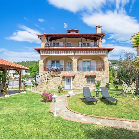 Private 6-Bdrm Villa With Garden 150M To Beach Paradisos Ngoại thất bức ảnh