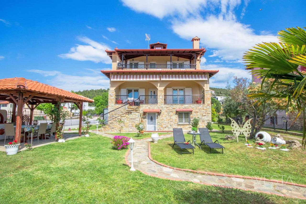 Private 6-Bdrm Villa With Garden 150M To Beach Paradisos Ngoại thất bức ảnh