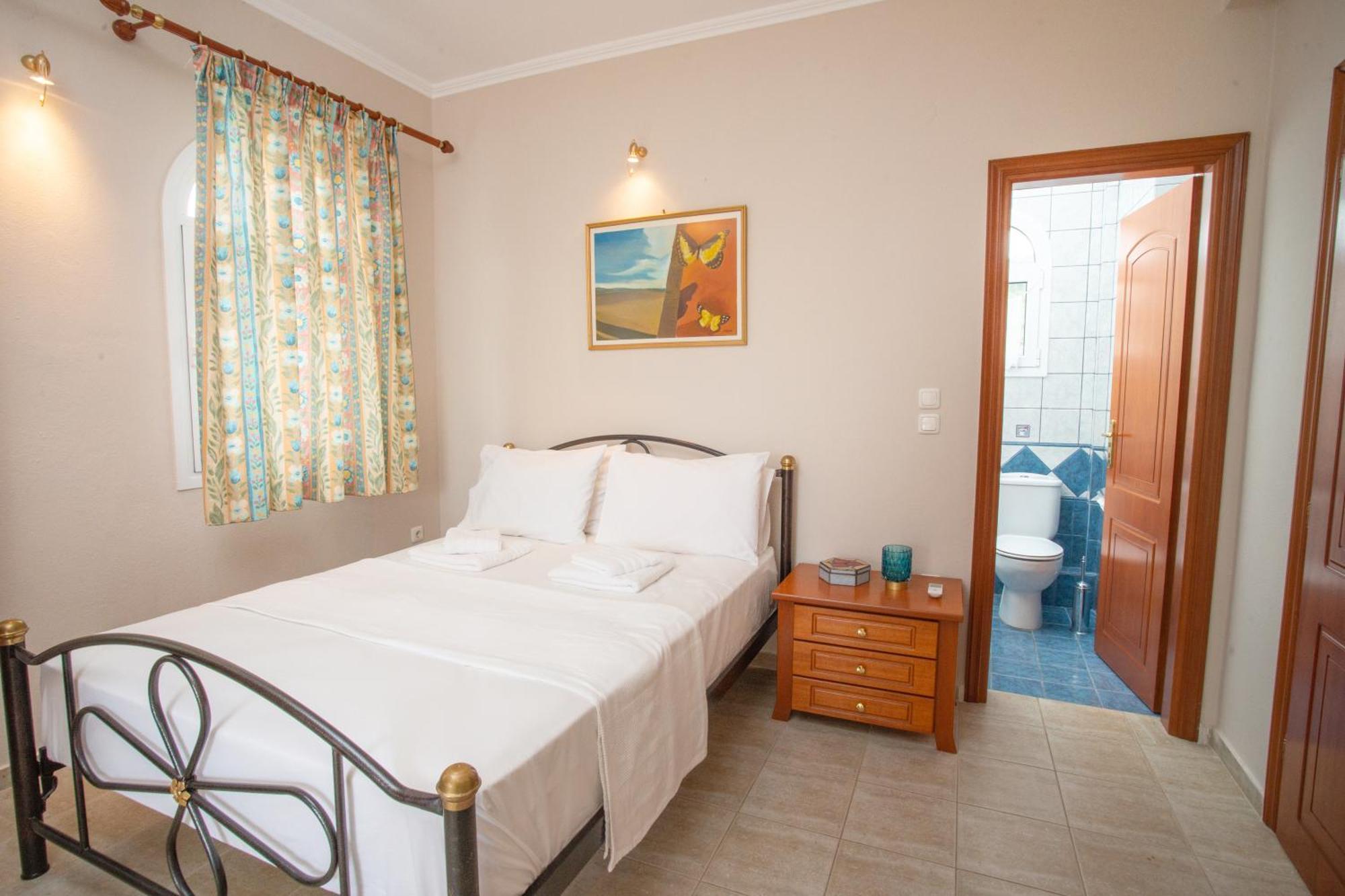 Private 6-Bdrm Villa With Garden 150M To Beach Paradisos Ngoại thất bức ảnh