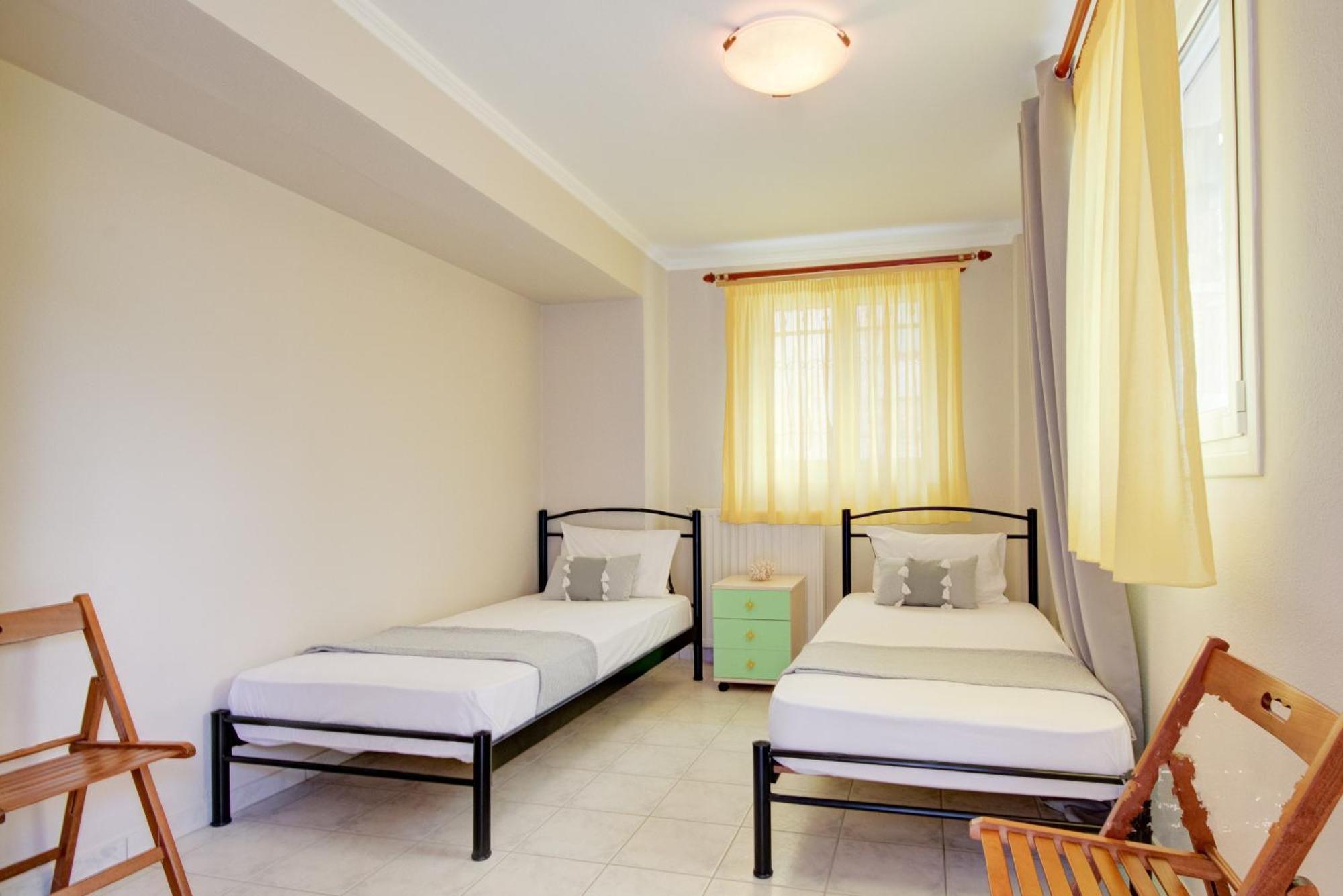 Private 6-Bdrm Villa With Garden 150M To Beach Paradisos Ngoại thất bức ảnh