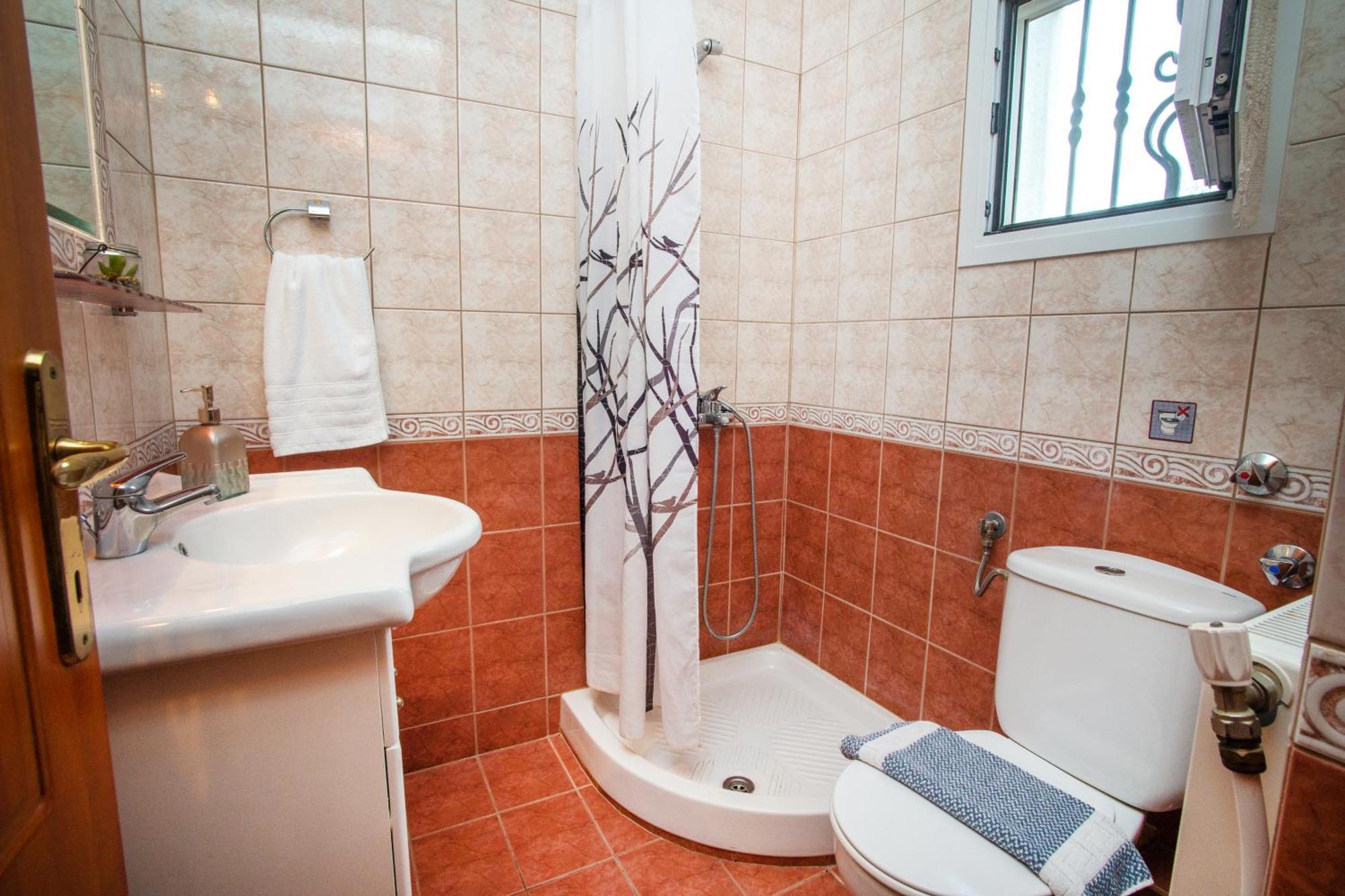 Private 6-Bdrm Villa With Garden 150M To Beach Paradisos Ngoại thất bức ảnh